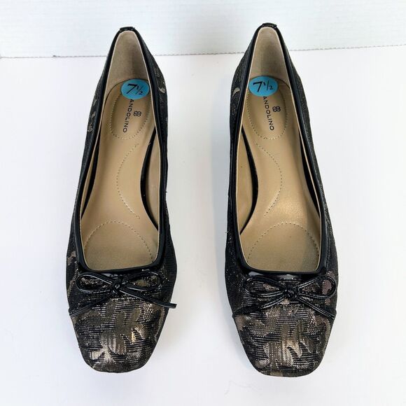 Bandolino Xylon Black + Gold Lace Brocade Ballet Shoes Block Heel Square Toe 7.5 - Picture 2 of 9